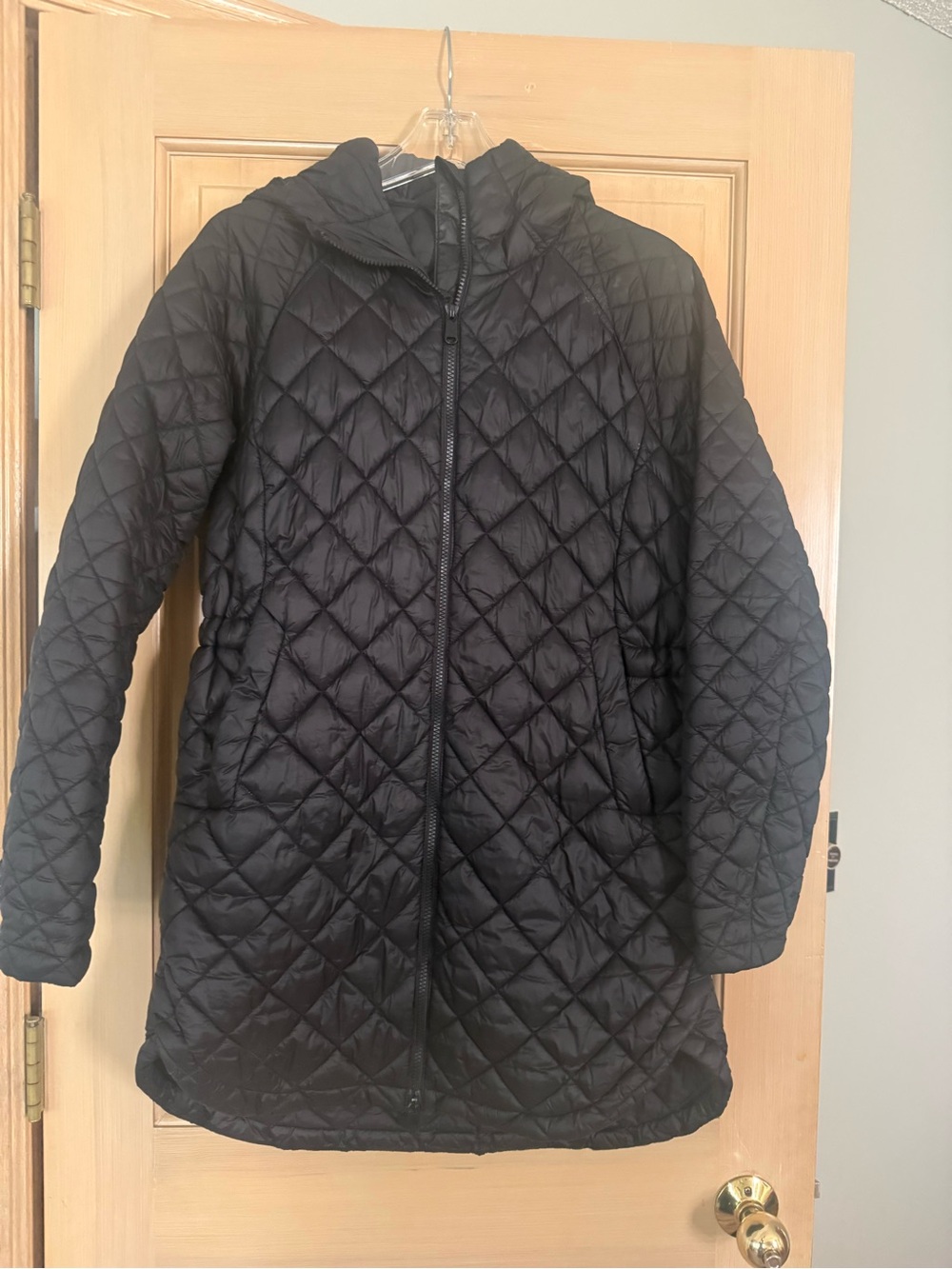Athleta Black Quilted Hooded Puffer Coat